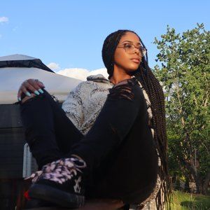 Meet your Posher, Ashwaa